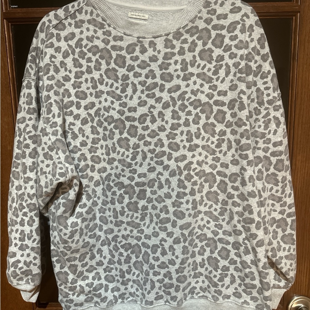Gray Leopard Print Sweatshirt